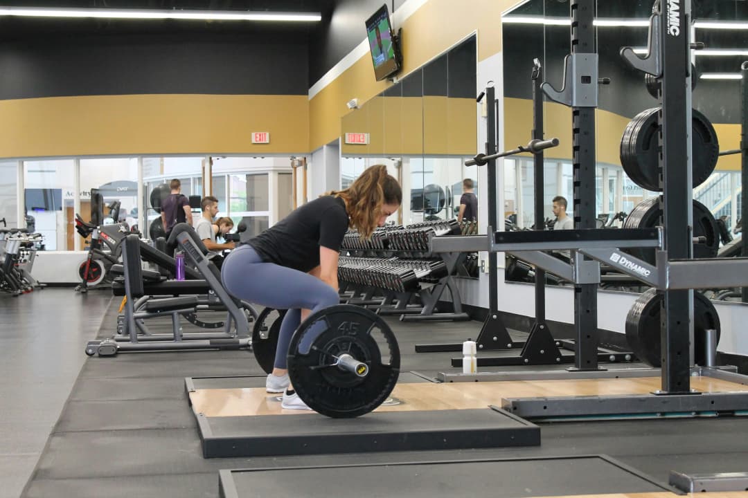 lady in gym